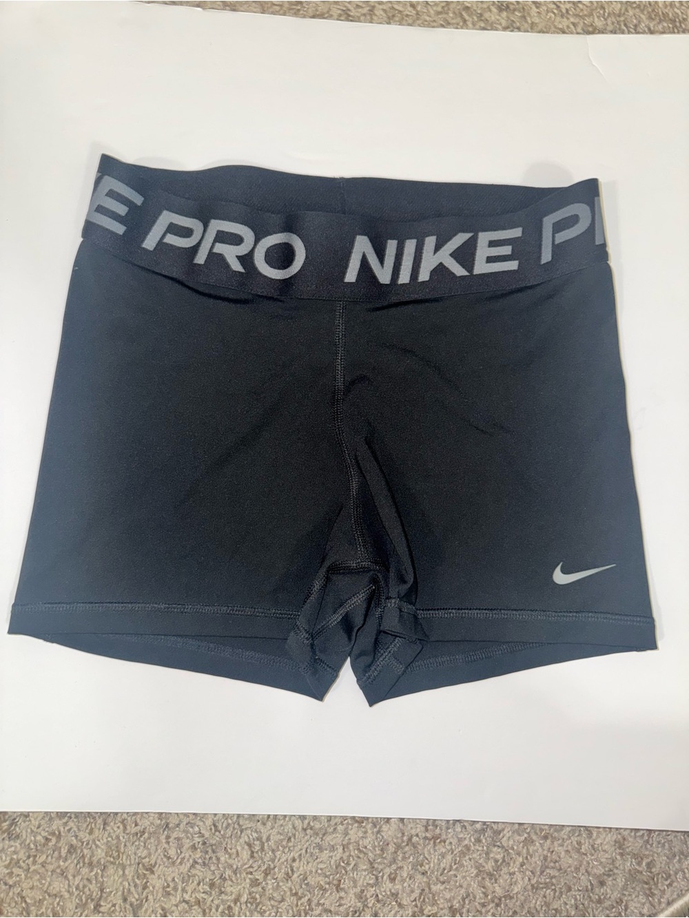 Nike Pro women’s black Dri-FIT compression shorts in size Medium